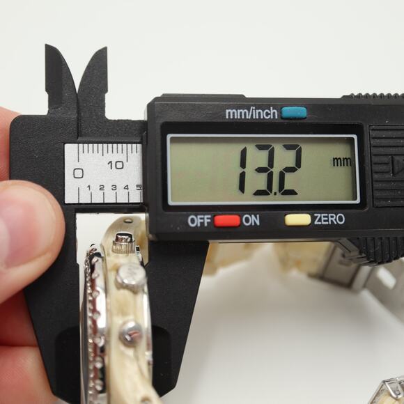 Michael Kors 42mm Chronograph Watch 6" Jet Set Horn Beige Acrylic w New Battery - Picture 3 of 13